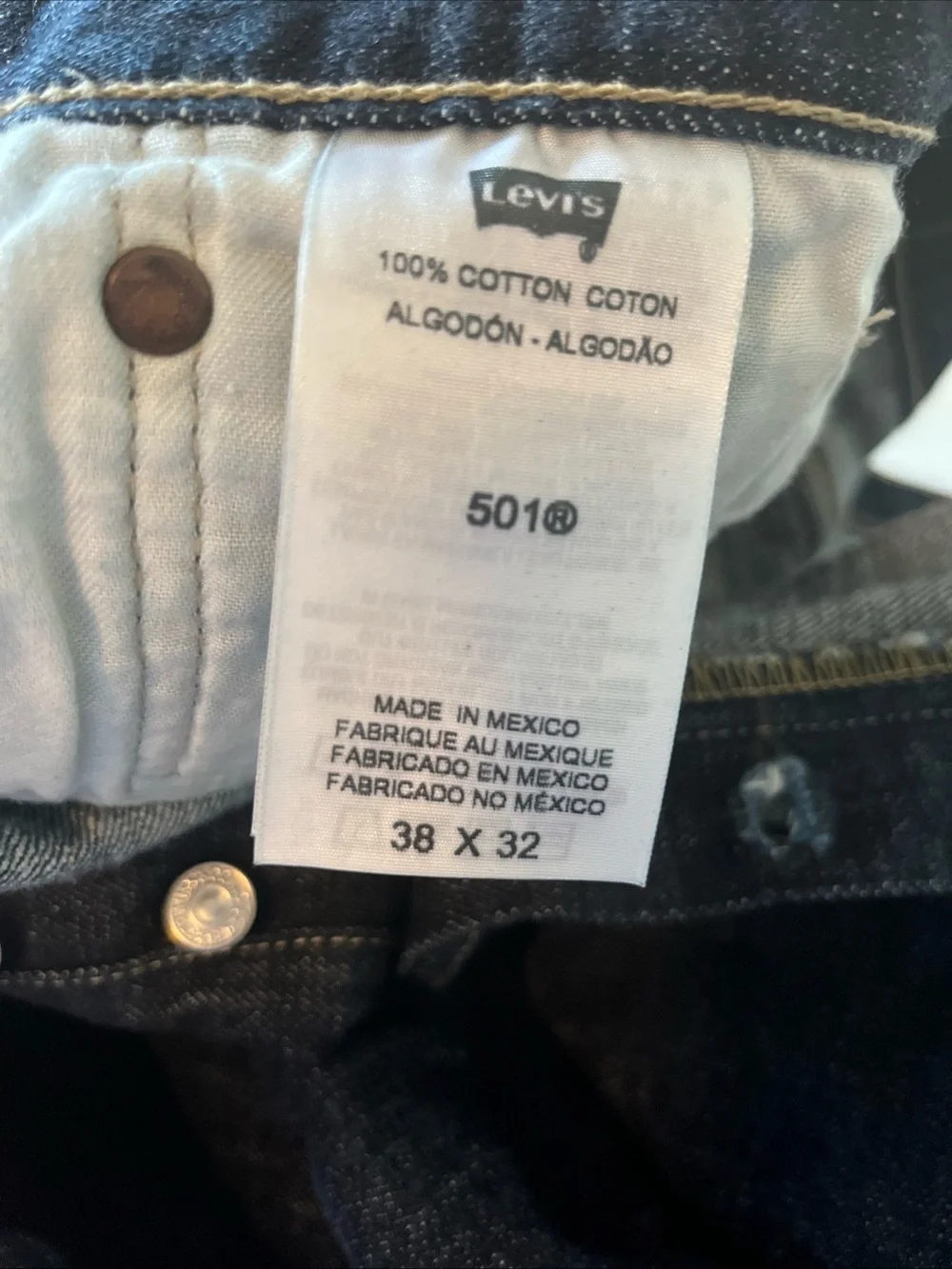 Levi's Men's Straight Dark Blue Denim Jeans Button Fly with Leather Patch